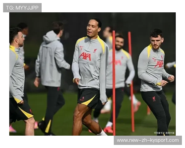 南安普顿后防球员戏耍队友获点赞，南安普顿出的球星