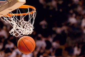 新秀表现抢眼，教练寄予厚望进入主力轮换，omg新教练