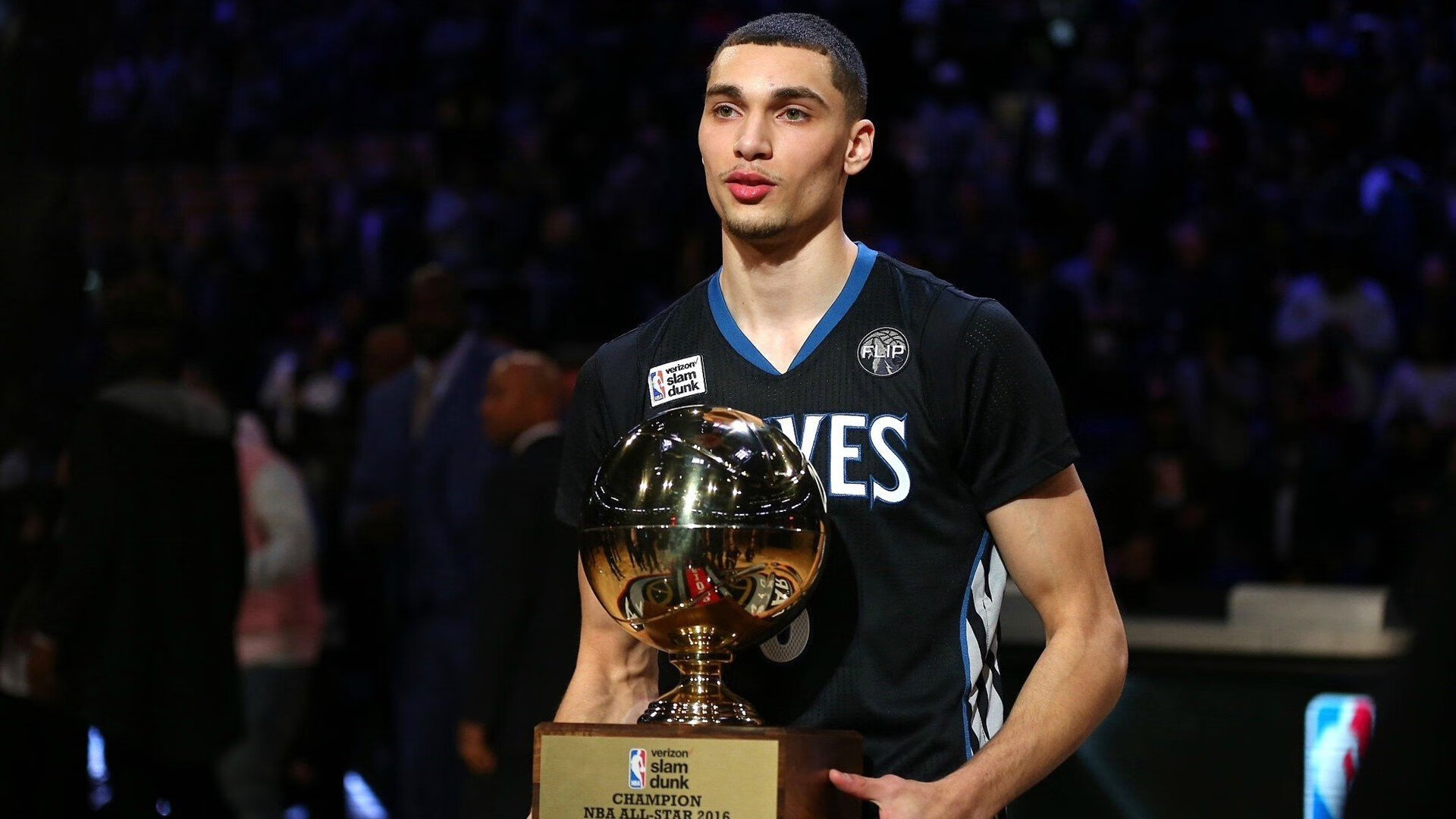 今日!NBA湖人PK老鹰,CCTV5无直播,东契奇率队冲击6连胜,詹姆斯伤停,湖人vs老鹰视频直播